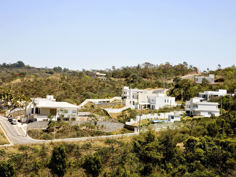 Lotes à venda Condomínio Santa Monica
